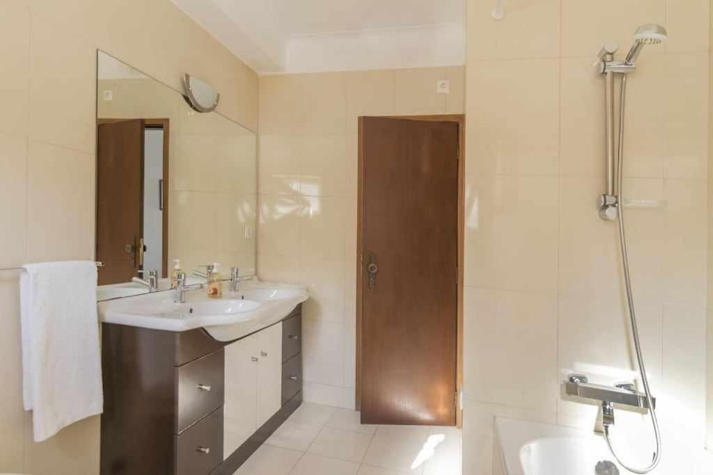 Quintinha De Sabadim - 500 Metros Da Ecovia De Sistelo Βίλα Arcos de Valdevez Εξωτερικό φωτογραφία